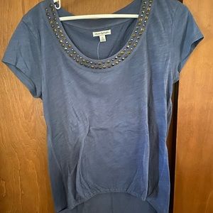 Short sleeve high low top